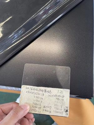 Bom preço 2B superfície em estoque hotel luxuosa decoração de aço inoxidável colorido folha de tubo on-line