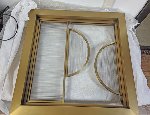 Bom preço 304 Gold Hairline High-end Custom Glass Screen Partition de aço inoxidável para decoração de casa de hotel on-line