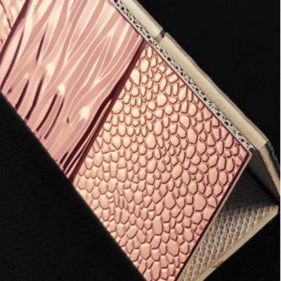 Bom preço Telha de mosaico irregular do metal do projeto para a barra exterior on-line