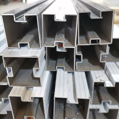 Bom preço Revestimento de parede branco dourado Cortina de chuveiro azulejos Revestimento 0,5 mm espessura on-line