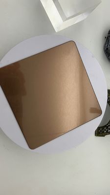 Bom preço Pressão hidráulica travagem aço inoxidável chapa de metal Dubai tela de metal decorativa aço inoxidável sala on-line