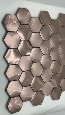 Bom preço Folhas decorativas de metal colorido Painel de aço inoxidável de ouro escovado on-line