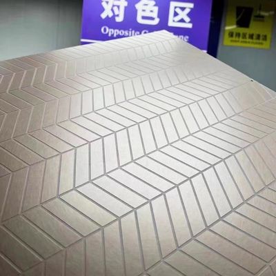 Bom preço Painéis de elevador de aço inoxidável de superfície gravada em borracha de grau 304 personalizados SUS on-line