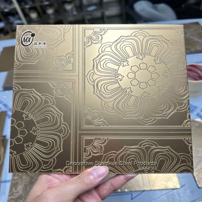 Bom preço Chapa de aço inoxidável com revestimento PVD e superfície gravada com diferentes padrões para decoração de design on-line