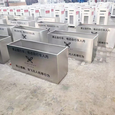 Bom preço Plantadores de alumínio de aço inoxidável 316L para projetos urbanos de rua da cidade on-line