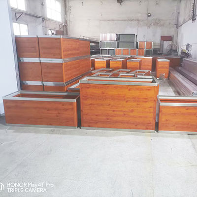 Bom preço Mobiliário de rua para jardim com cor de grão de madeira, plantador retangular grande de metal, exterior, floreira de alumínio, vaso de flores de aço inoxidável on-line