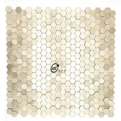 Bom preço Exportação MOQ 10 metros quadrados Alumínio Cerâmica 201 304 Metal Mosaico Home Club Ktv Bar Decoração de Parede on-line