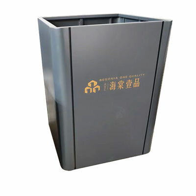 Bom preço Jardineira moderna geométrica de aço inoxidável com inserções de vidro on-line