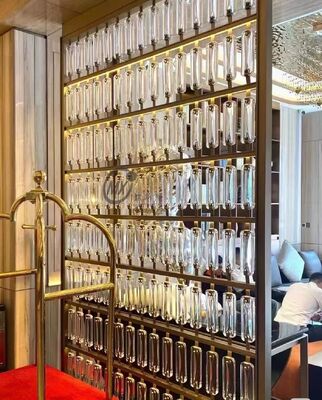 Bom preço Minimalista PVD revestimento Titânio espelho 8k polaco 304 aço inoxidável divisor de tela divisória divisor de sala para escritório e casa on-line