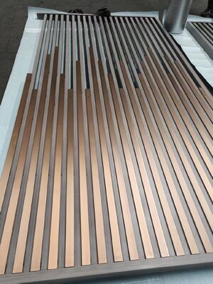 Bom preço Asian Inspired Stainless Steel Screen with Dragon & Phoenix Pattern on-line