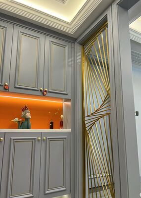 Bom preço Painel de Parede Metálico Moderno com Fendas – Divisória Decorativa Interna on-line